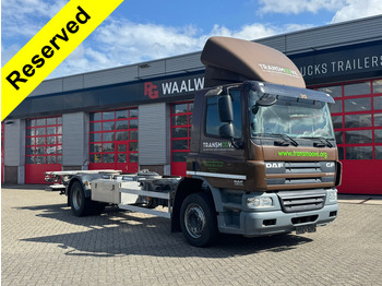 Containertransporter/ Wissellaadbak vrachtwagen DAF CF 65 220