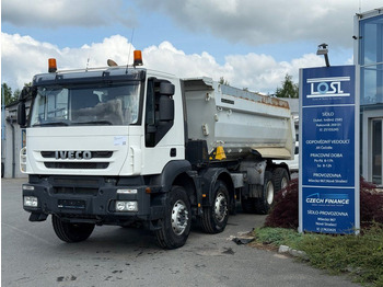 Kipper vrachtwagen IVECO Trakker