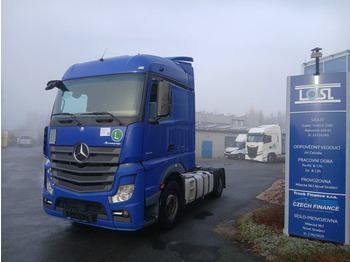 Trekker MERCEDES-BENZ Actros 1845