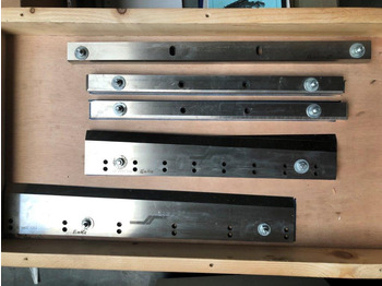 Papiersnijmachine MÜLLER MARTINI