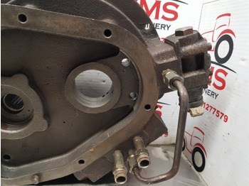 Versnellingsbak Ford 4630 Transmission Housing, Pump, Hi Lo Valve K3660623451,  K3660423113: afbeelding 3