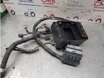 Kabels/ Draden voor Tractor Ford New Holland Fiat 60, M Series Dual Command Cab Wiring Loom Assy 82015343: afbeelding 4
