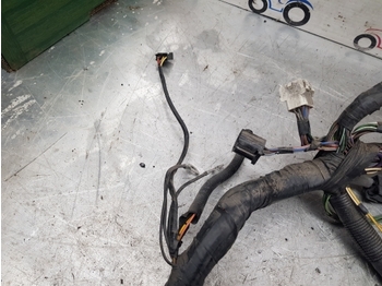 Kabels/ Draden voor Tractor Ford New Holland Fiat 60, M Series Dual Command Cab Wiring Loom Assy 82015343: afbeelding 5