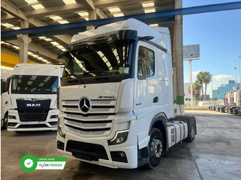 Trekker MERCEDES-BENZ Actros 1845