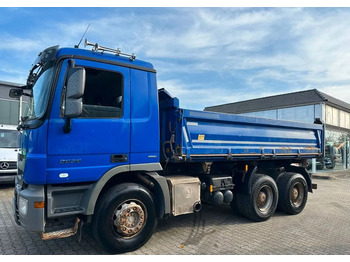 Kipper vrachtwagen MERCEDES-BENZ Actros 2636