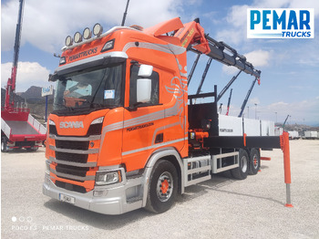 Vrachtwagen met open laadbak SCANIA R