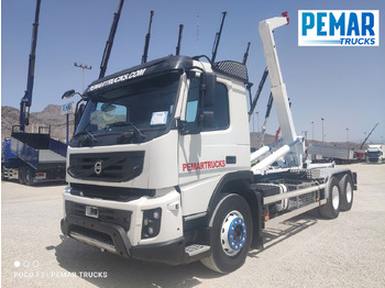 Containertransporter/ Wissellaadbak vrachtwagen VOLVO FMX 410