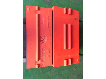 Nieuw Onderdelen voor Kaakbreker High Chrome Blow bars for KINGLINK PF1315 Impact Crusher: afbeelding 2 Nieuw Onderdelen voor Kaakbreker High Chrome Blow bars for KINGLINK PF1315 Impact Crusher: afbeelding 2