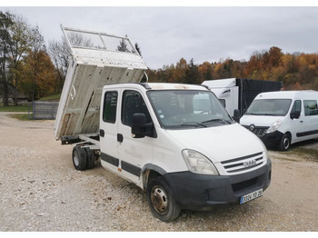 Kipper bestelwagen IVECO Daily 35C15