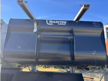 Bak MANITOU