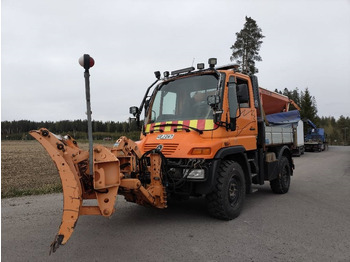 Sneeuwruimer UNIMOG