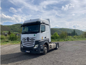 Trekker MERCEDES-BENZ Actros 1845