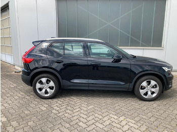 SUV Volvo XC 40 D3 Momentum Pro AWD: afbeelding 2