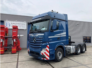 Trekker MERCEDES-BENZ Actros