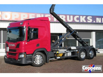 Haakarmsysteem vrachtwagen SCANIA P 450
