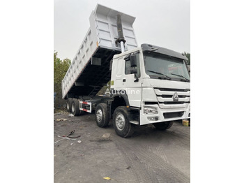 Kipper vrachtwagen SINOTRUK HOWO