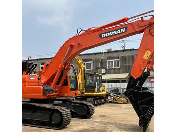 Rupsgraafmachine DOOSAN DX225LC