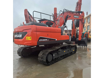Rupsgraafmachine DOOSAN DX225LCA