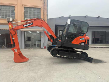 Rupsgraafmachine High Quality Secondhand Small Excavator Doosan Dx60 Dx75 Korea Origin Mini Excavator Machine Good Price for Guyana: afbeelding 5