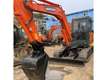 Leasing  Used excavator doosan dx60  excavators earth-moving machinery doosan dx60 dx80 dx75 dx225 for sale Used excavator doosan dx60  excavators earth-moving machinery doosan dx60 dx80 dx75 dx225 for sale: afbeelding 1