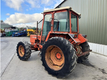 Tractor Renault 781-4 4WD Tractor: afbeelding 2 Tractor Renault 781-4 4WD Tractor: afbeelding 2