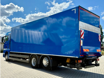 Bakwagen MAN TGX 26.420 / KONTENER / WINDA / 8.5 M DŁUGOŚCI / 21 EUROPALET / 6x2 / 3 OŚ PODNOSZONA I SKRĘTNA / ŁADOWNOŚĆ 14 415 KG / 2018 ROK / Z NIEMIEC: afbeelding 5