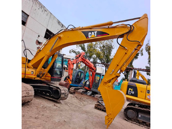 Rupsgraafmachine CATERPILLAR 320CL