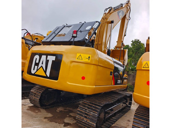 Rupsgraafmachine CATERPILLAR 320D2