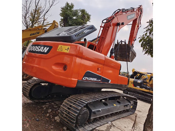 Rupsgraafmachine DOOSAN DX225LC-9C