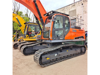 Rupsgraafmachine DOOSAN DX300