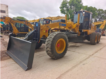 Grader XCMG GR2153
