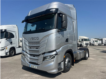Trekker IVECO S-WAY
