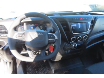 Leasing  IVECO DAILY 35S14 7 POSTI IVECO DAILY 35S14 7 POSTI: afbeelding 4
