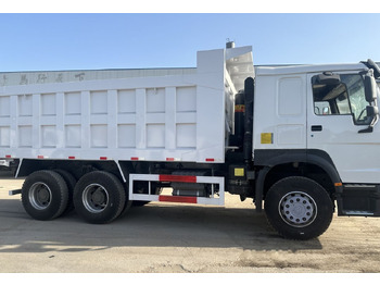 Kipper vrachtwagen Howo 400 8X4: afbeelding 4