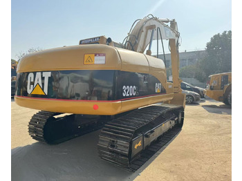 Rupsgraafmachine CATERPILLAR 320CL