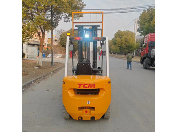 Diesel heftruck TCM FD30 diesel ISUZU engine forklift from Japan: afbeelding 2