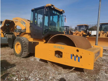 Schapenpootwals/ Grondverdichter XCMG XS263J