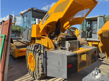 Leasing XCMG XS163J XCMG XS163J: afbeelding 2