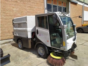 Veegwagen BUCHER