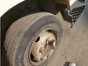 Kipper vrachtwagen voor het vervoer van bulkgoederen RENAULT MIDLUM 180: afbeelding 5