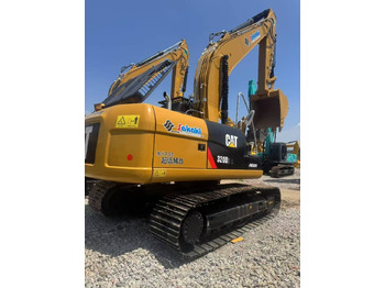 Rupsgraafmachine CATERPILLAR 320D2