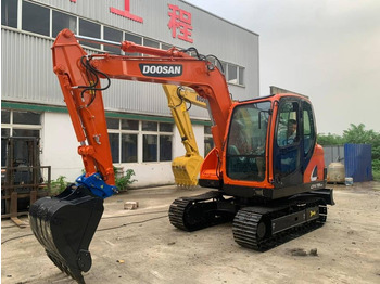 Minigraafmachine DOOSAN DX75