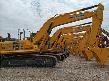 Rupsgraafmachine KOMATSU PC210