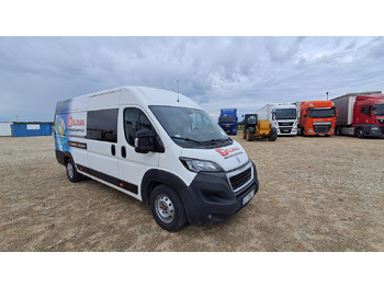 Bestelwagen met dubbele cabine PEUGEOT Boxer