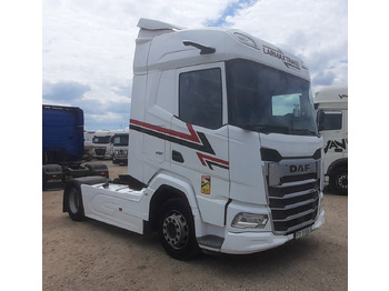 Trekker DAF XG 480