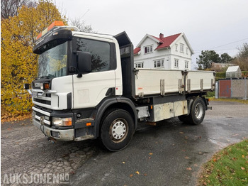 Kipper vrachtwagen SCANIA P94