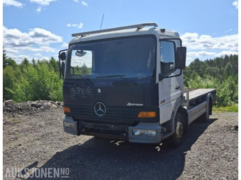 Vrachtwagen met open laadbak MERCEDES-BENZ Atego