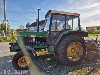 Tractor JOHN DEERE 1640