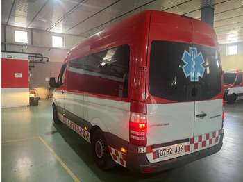 Ambulance MERCEDES BENZ AMBULANCE FOR DYSABLED PEOPLE Sprinter 313 CDI(15 units): afbeelding 2