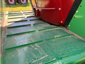 Voermengwagen Strautmann VERTIMIX 2401DAKTION: afbeelding 4 Voermengwagen Strautmann VERTIMIX 2401DAKTION: afbeelding 4